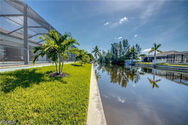 1148 SW 39th ST, Cape Coral, FL 33914