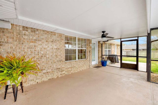 6019 Firefly Dr, Pensacola, FL 32507