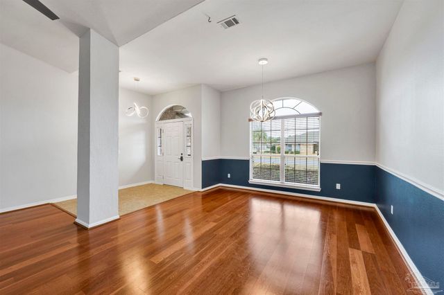 6019 Firefly Dr, Pensacola, FL 32507