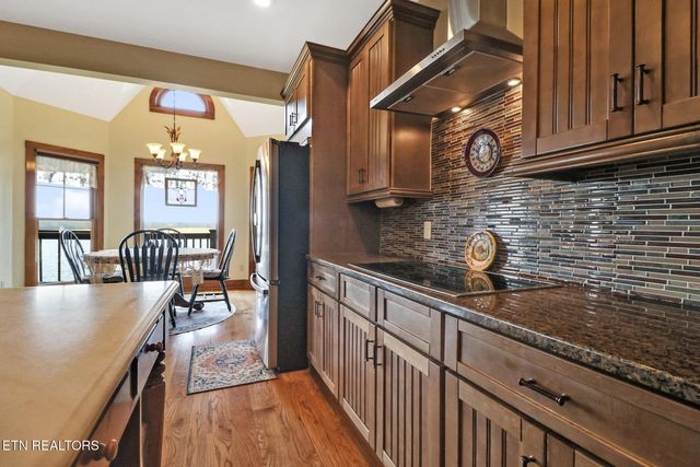 1201 Bridle Trl, Spencer, TN 38585