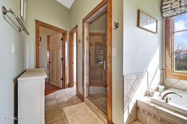 1201 Bridle Trl, Spencer, TN 38585