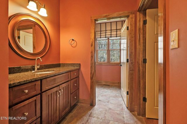 1201 Bridle Trl, Spencer, TN 38585