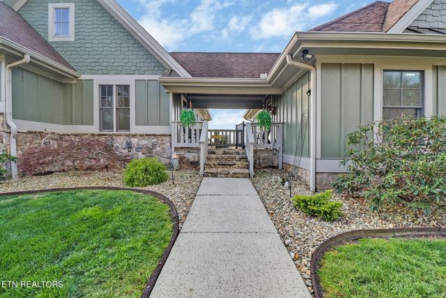 1201 Bridle Trl, Spencer, TN 38585