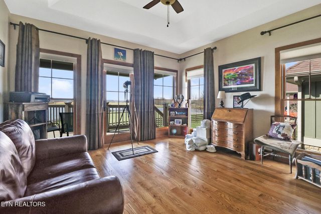1201 Bridle Trl, Spencer, TN 38585