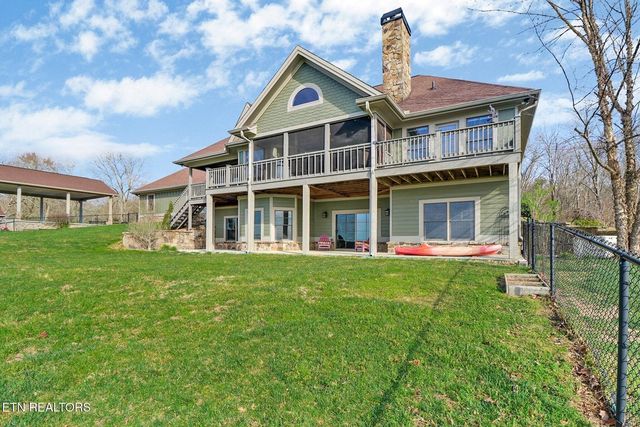 1201 Bridle Trl, Spencer, TN 38585