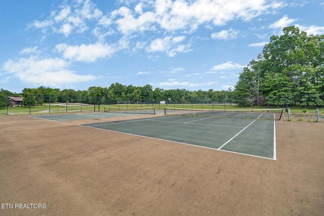 1201 Bridle Trl, Spencer, TN 38585