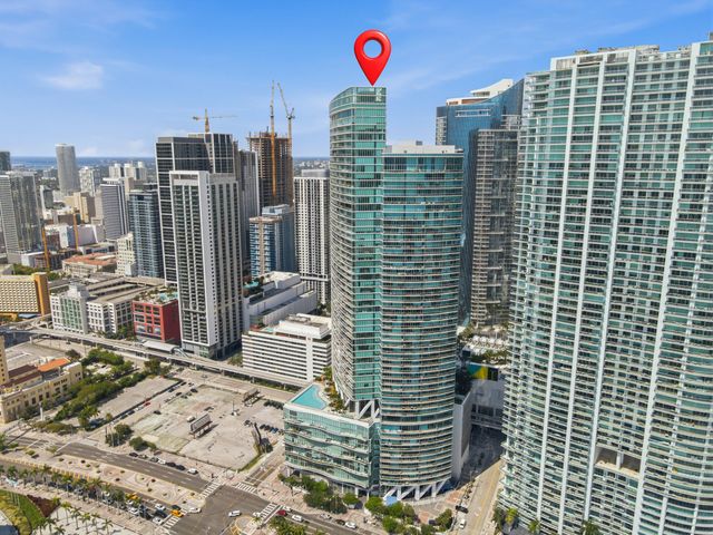 888 Biscayne Boulevard 3702, Miami, FL 33132
