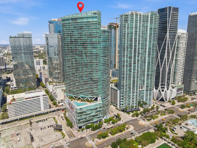 888 Biscayne Boulevard 3702, Miami, FL 33132