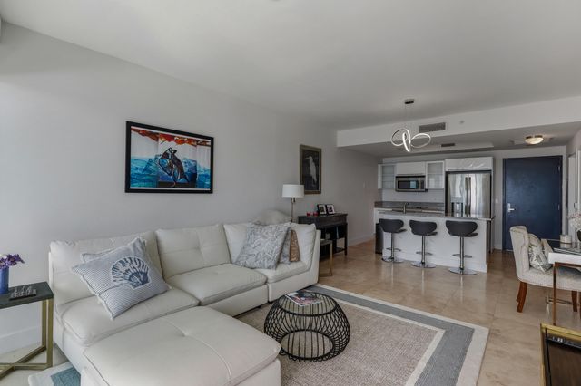 888 Biscayne Boulevard 3702, Miami, FL 33132