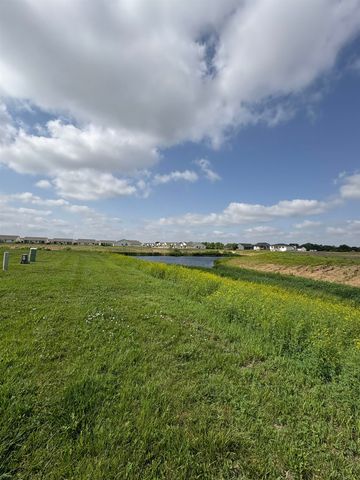 2805-2807 W 55th Ct N, Wichita, KS 67204