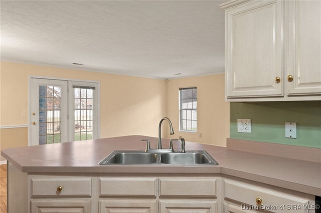 1723 Summerlin Place, Jeffersonville, IN 47130