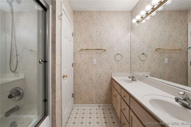 1723 Summerlin Place, Jeffersonville, IN 47130