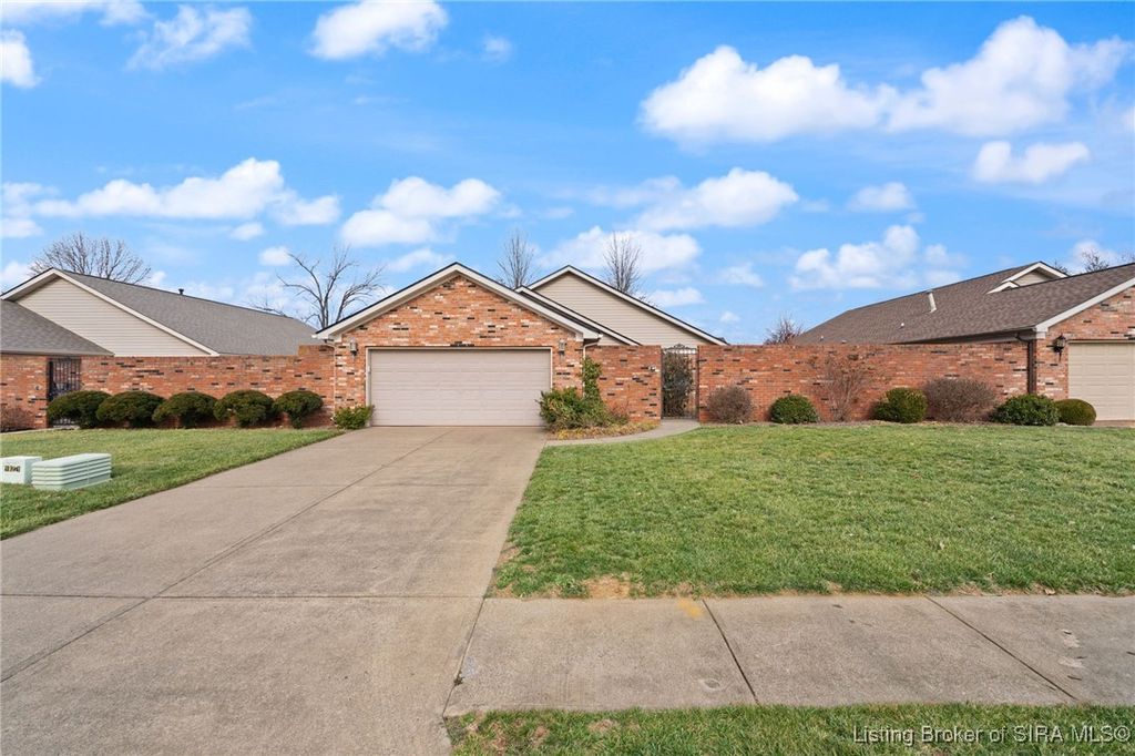 1723 Summerlin Place, Jeffersonville, IN 47130