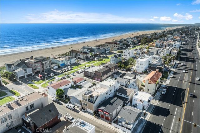 17081 5th, Sunset Beach, CA 90742