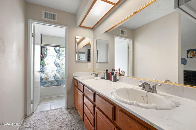 37752 Lupine Street, Palmdale, CA 93552