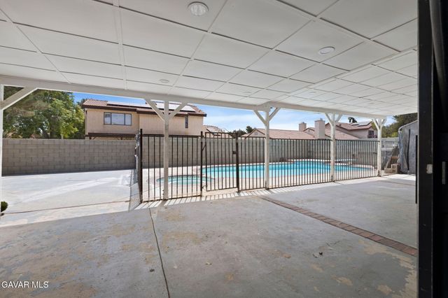 37752 Lupine Street, Palmdale, CA 93552