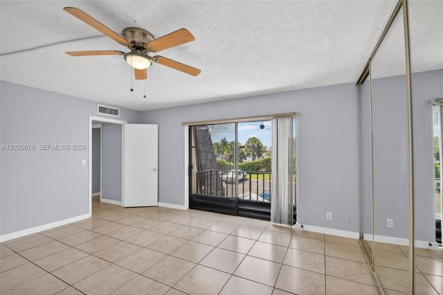 1534 Forest Lakes Cir A, West Palm Beach, FL 33406