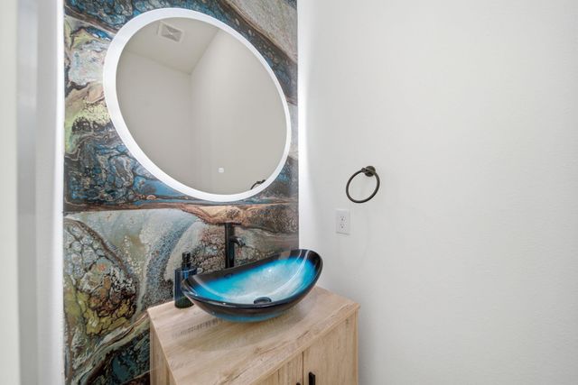 2720 Rosalie Street, Houston, TX 77004