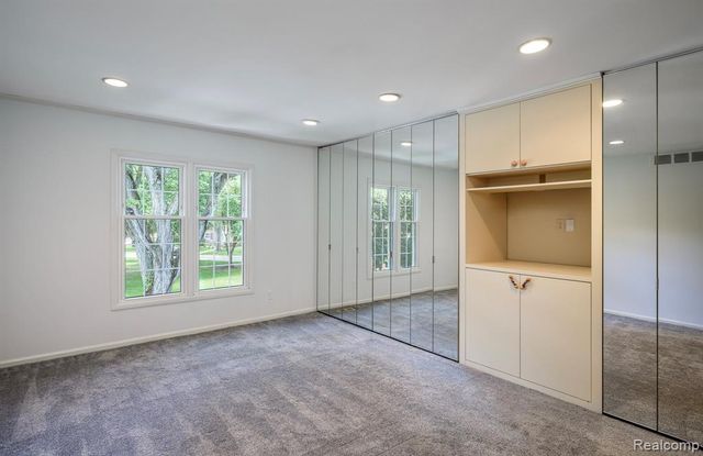 150 Billingsgate Court Unit D, Bloomfield Hills, MI 48301