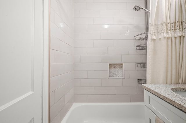 1999 Baldwin Drive, Niles, MI 49120