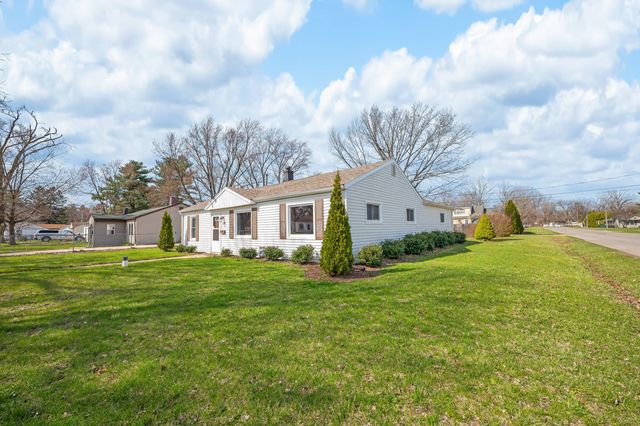 1999 Baldwin Drive, Niles, MI 49120