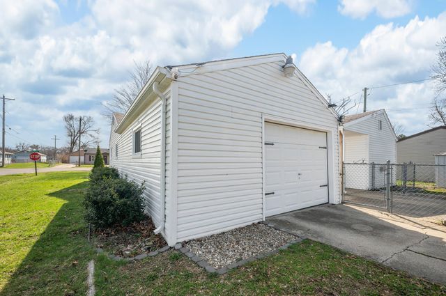 1999 Baldwin Drive, Niles, MI 49120