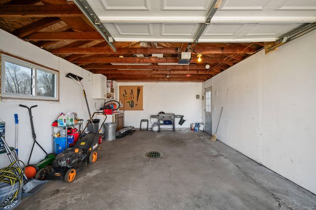 1999 Baldwin Drive, Niles, MI 49120