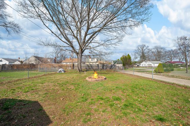 1999 Baldwin Drive, Niles, MI 49120