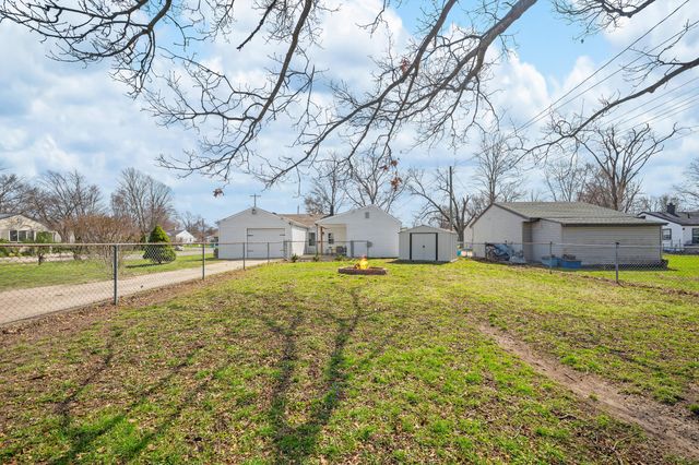 1999 Baldwin Drive, Niles, MI 49120