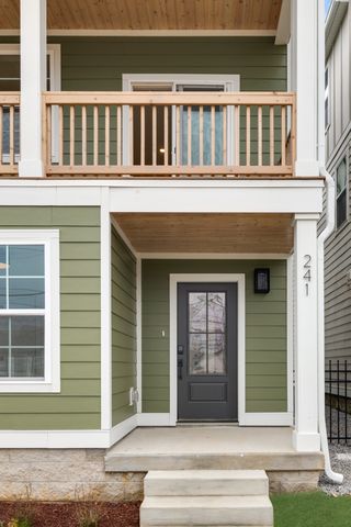 241 Nesbitt lane, Madison, TN 37115