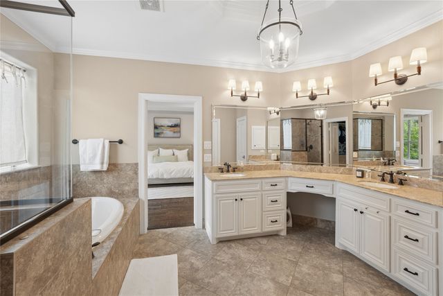 6112 Penrose Avenue, Dallas, TX 75214