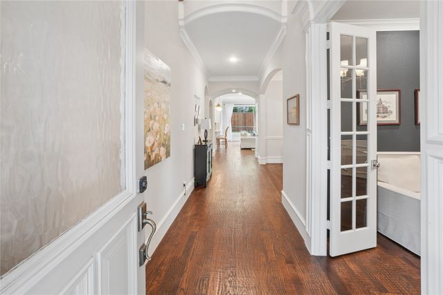 6112 Penrose Avenue, Dallas, TX 75214