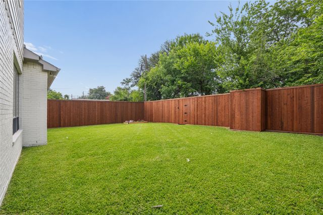 6112 Penrose Avenue, Dallas, TX 75214