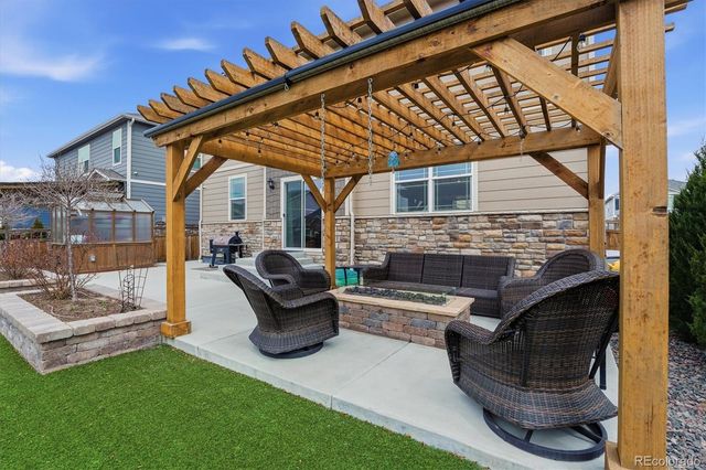 6047 N Halifax Court, Aurora, CO 80019