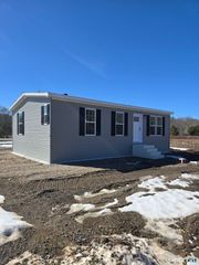 #10, 421 Norwich Westerly Road, North Stonington, CT 06359