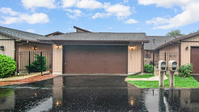 2209 Island Drive, Michigan City, IN 46360