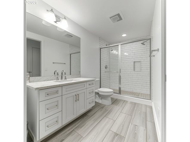 5845 Ne PRESCOTT St, Portland, OR 97218