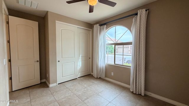 172 E CRESCENT Place, Chandler, AZ 85249