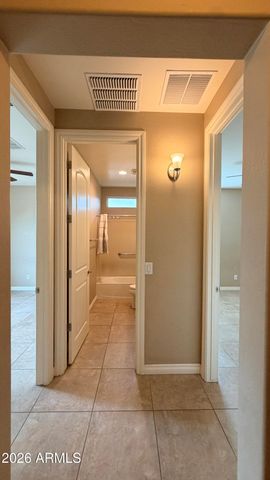 172 E CRESCENT Place, Chandler, AZ 85249