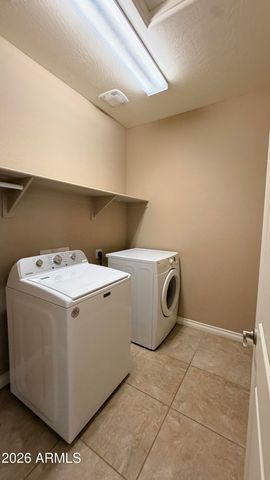 172 E CRESCENT Place, Chandler, AZ 85249