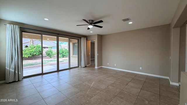 172 E CRESCENT Place, Chandler, AZ 85249