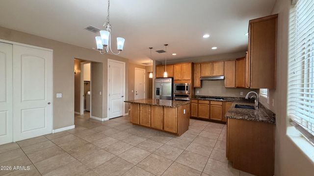 172 E CRESCENT Place, Chandler, AZ 85249