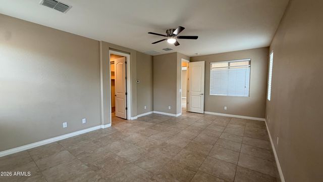 172 E CRESCENT Place, Chandler, AZ 85249