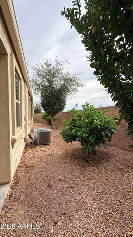 172 E CRESCENT Place, Chandler, AZ 85249