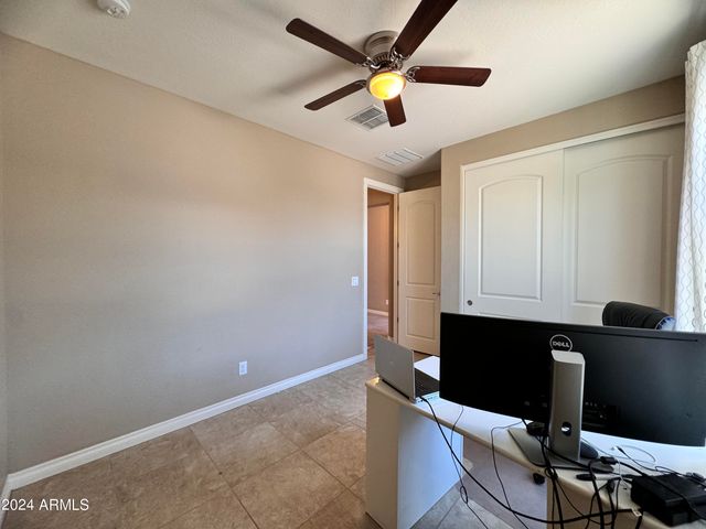 172 E CRESCENT Place, Chandler, AZ 85249