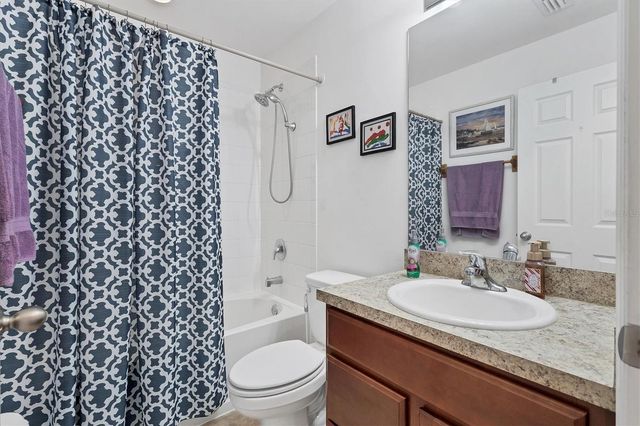 1826 SW TRAFALGAR PARKWAY, Cape Coral, FL 33991
