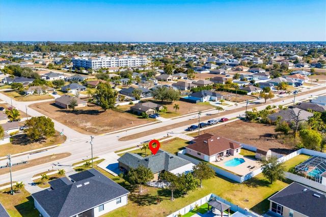 1826 SW TRAFALGAR PARKWAY, Cape Coral, FL 33991