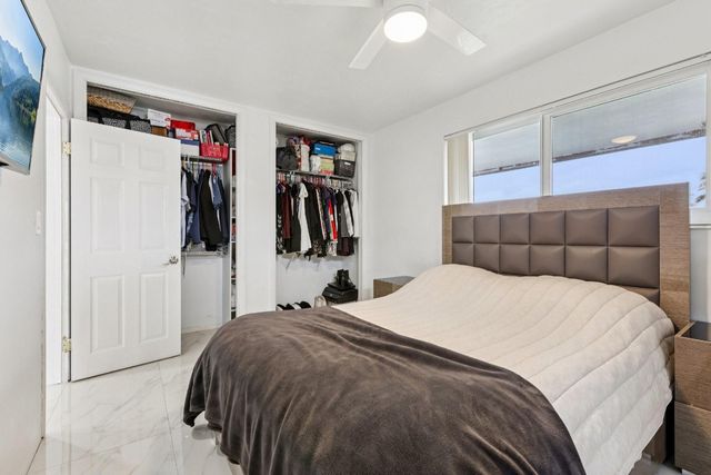 8700 NW 11th Street, Pembroke Pines, FL 33024