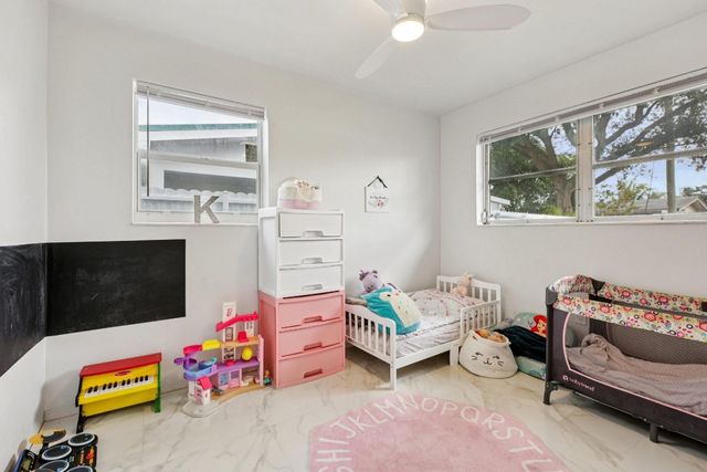 8700 NW 11th Street, Pembroke Pines, FL 33024