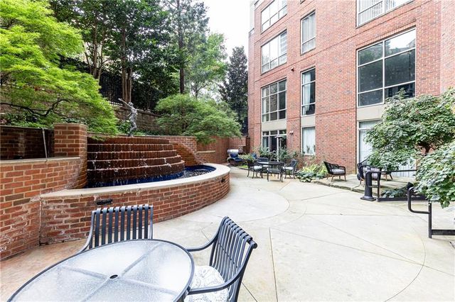 2626 Peachtree Road NW 706, Atlanta, GA 30305